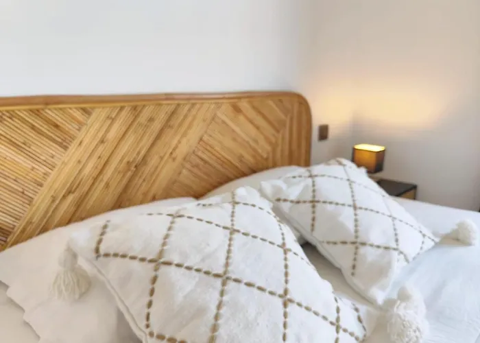 A Luci D'oru, 10 Personnes, 5 Suites, Piscine