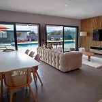 A Luci D'oru, 10 Personnes, 5 Suites, Piscine Villa Lecci