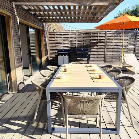 Vila A Luci D'oru, 10 Personnes, 5 Suites, Piscine